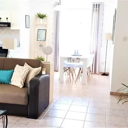 Pafia Modern Apartment Paphos